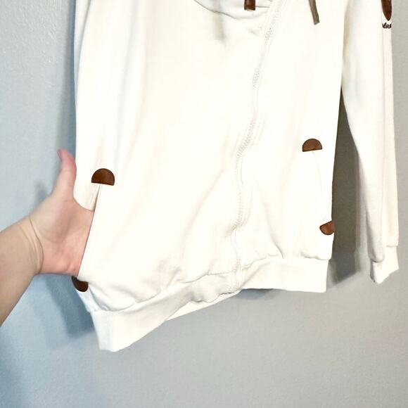 High Camp Outfitters Breckenridge CO Chunky White Zip Sweatshirt women's large - Picture 4 of 15